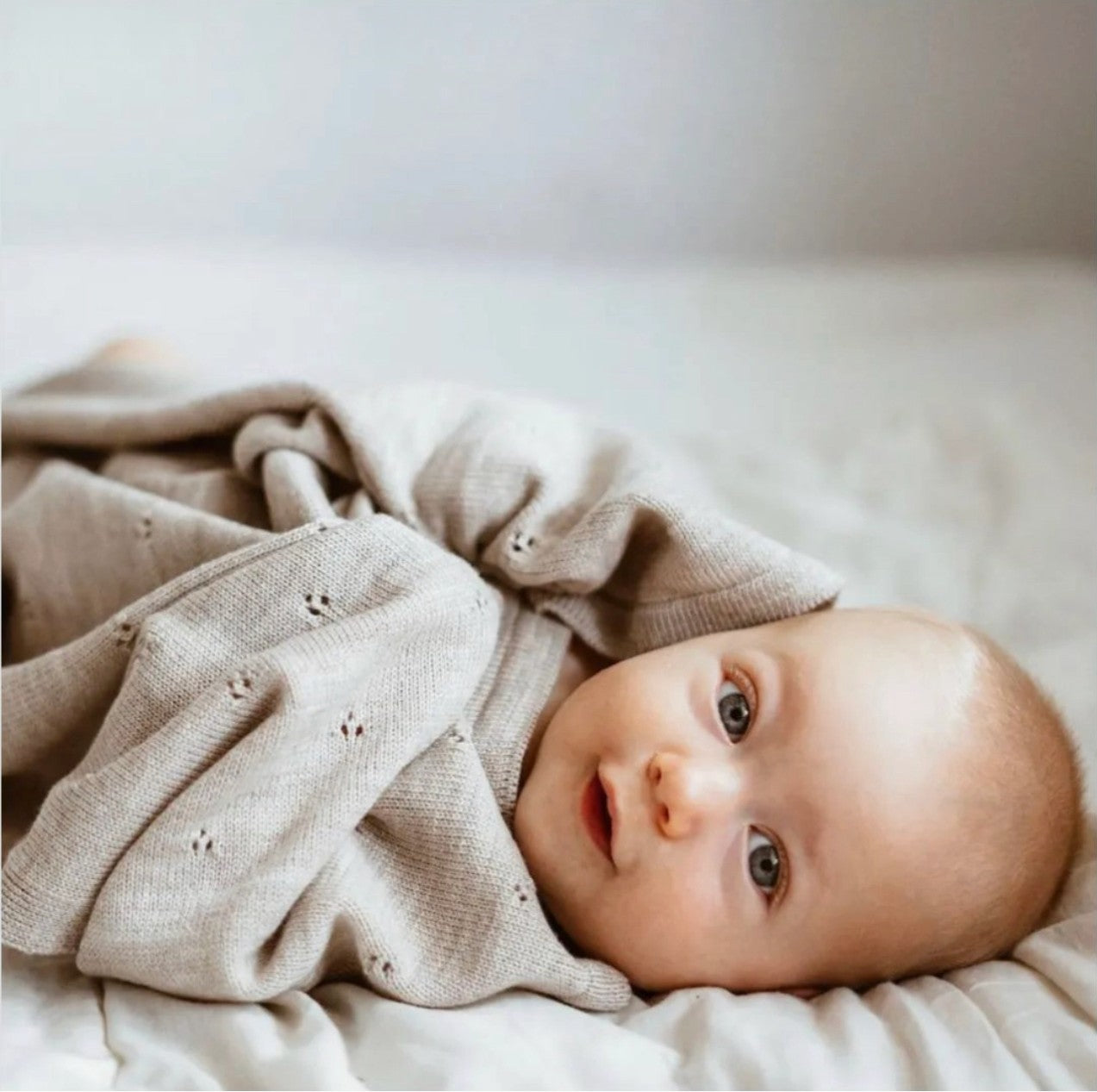 Babydecke aus 100% Merinowolle in beige