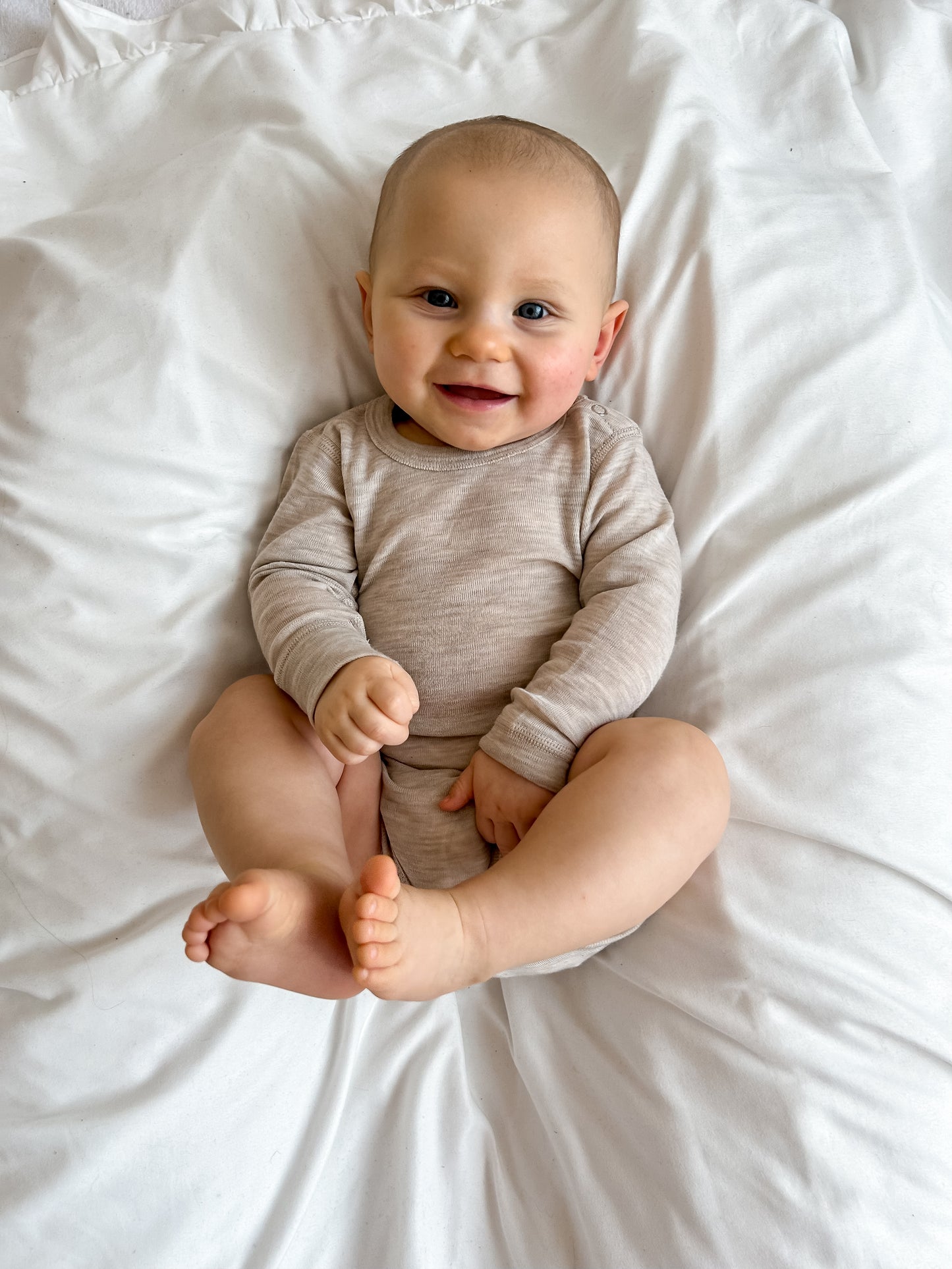 Langarmbody beige, 100% Merinowolle (bio/GOTS)