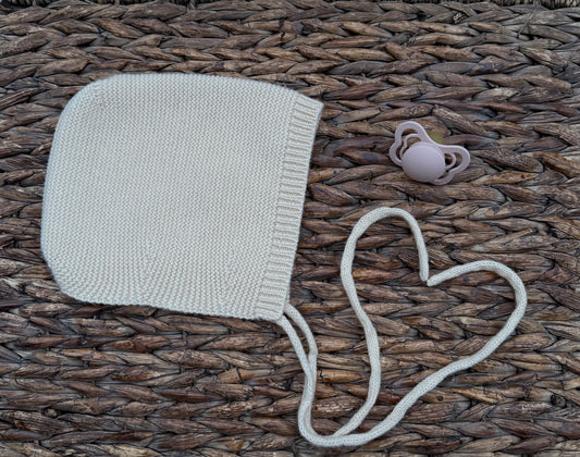 Babymütze in oat aus 100% Merinowolle