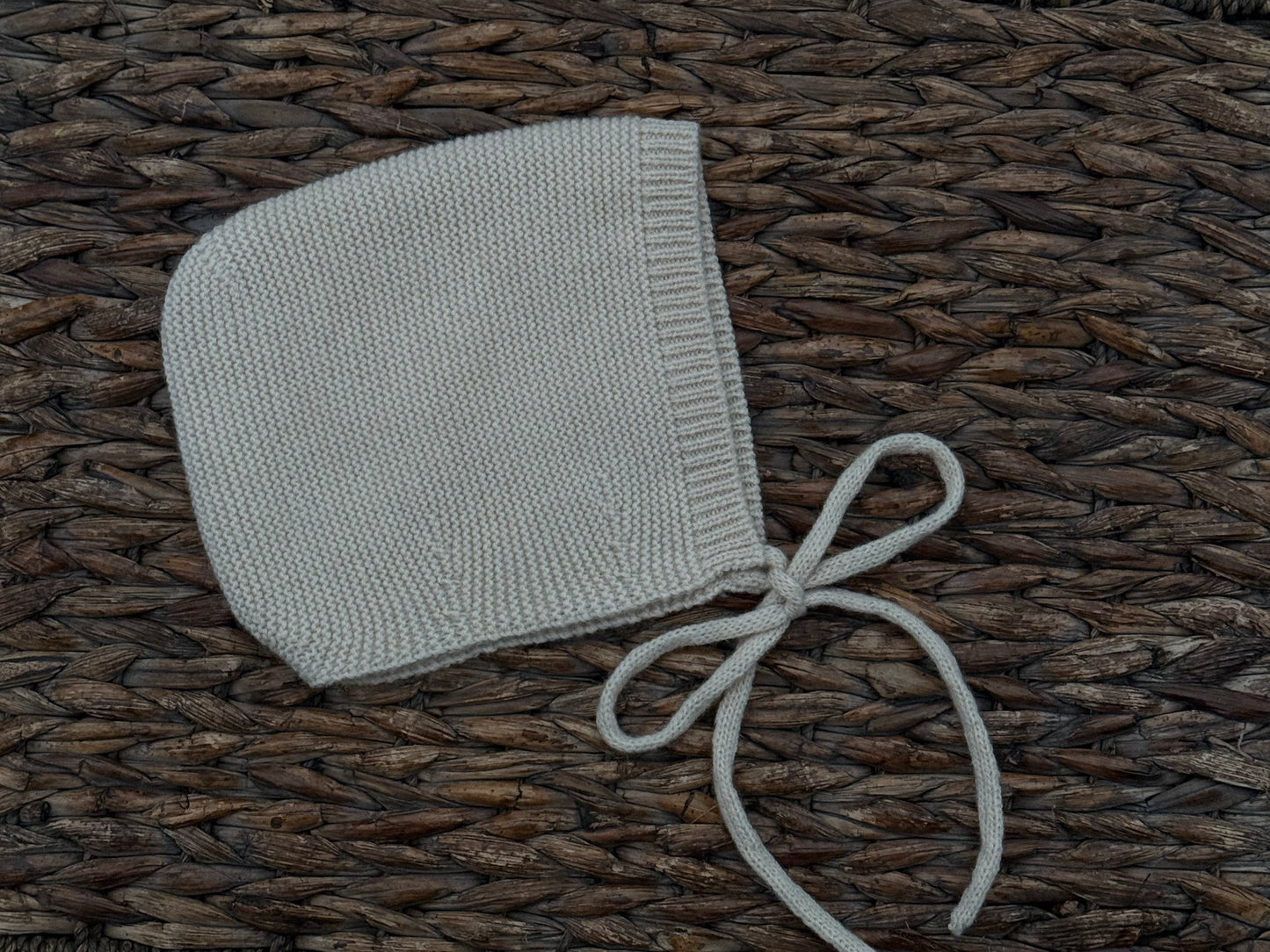 Babymütze in oat aus 100% Merinowolle