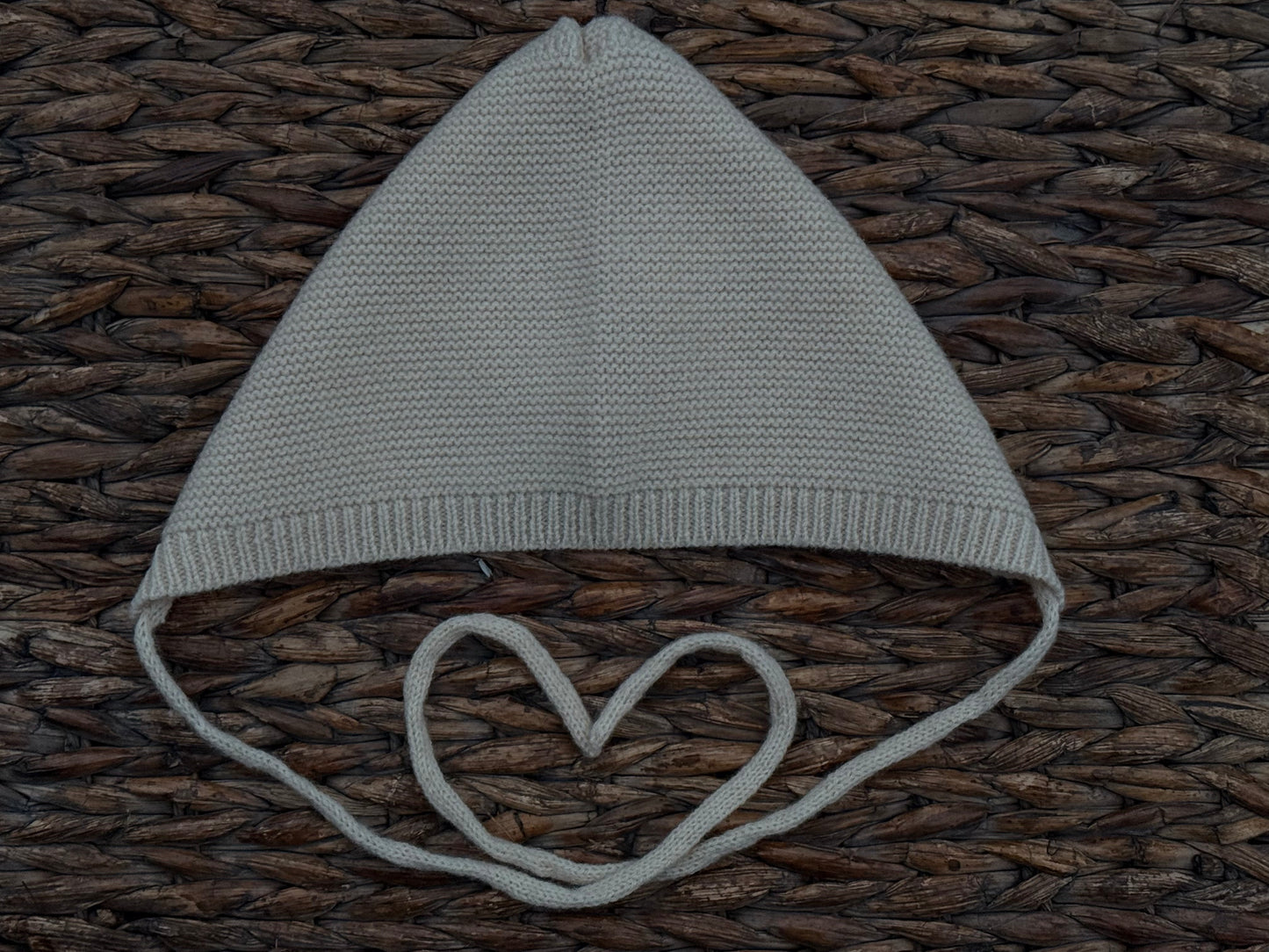 Babymütze in oat aus 100% Merinowolle